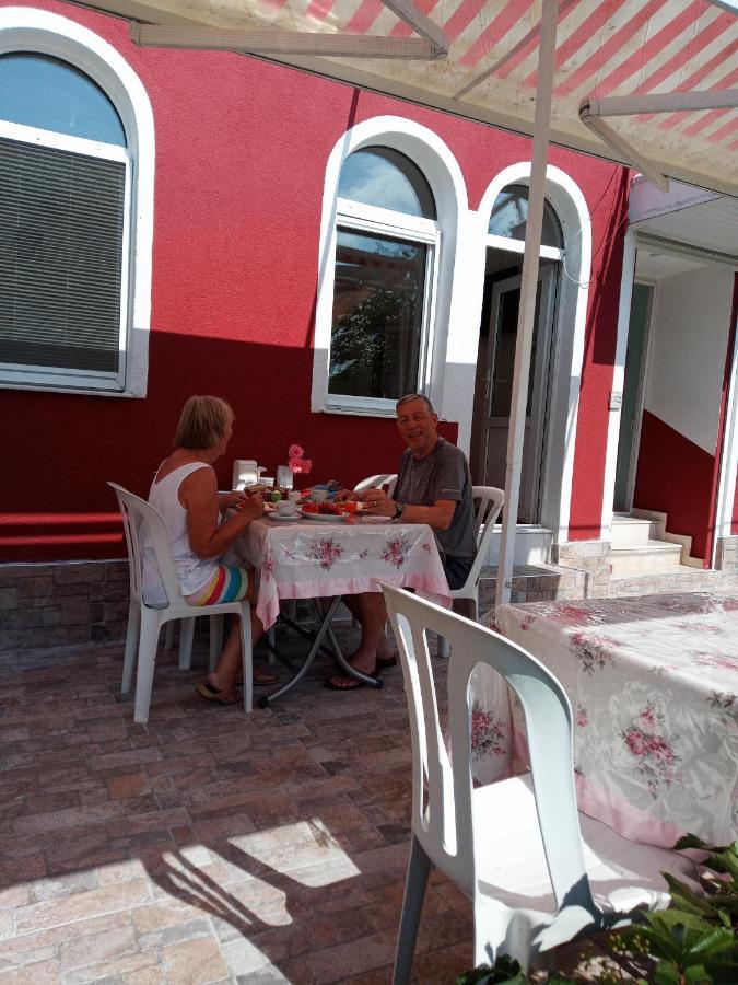 Ali'S Pension Egirdir Exterior photo